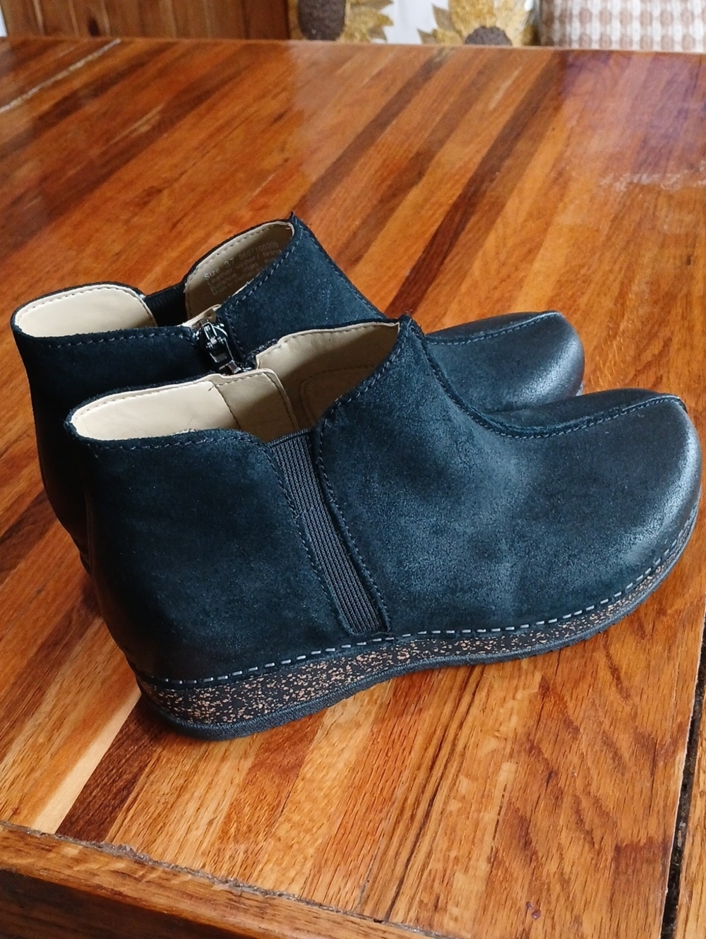 Dansko Makara Side Zip Bootie - 37